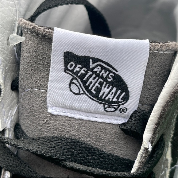 Vans SK8-HI Bolt Sneaker Pewter Gray Black White VN0A5JIVPBQ Men's Size 9 - Picture 3 of 3